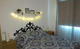 Apartamento con vistas al mar, piscina y wifi